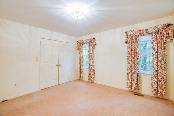 Image for Well Built 5 BR/3.5 BA Brick Home on 4.9 +/- Acres in Desirable 