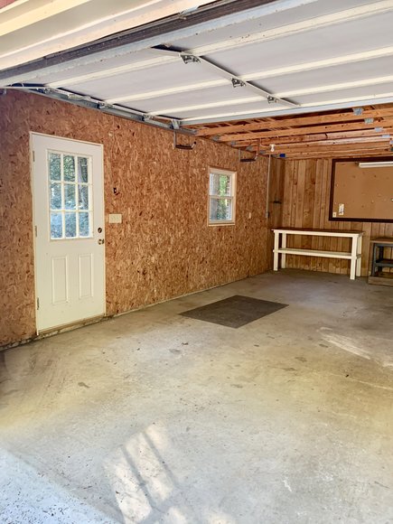 Image for Well Built 5 BR/3.5 BA Brick Home on 4.9 +/- Acres in Desirable 