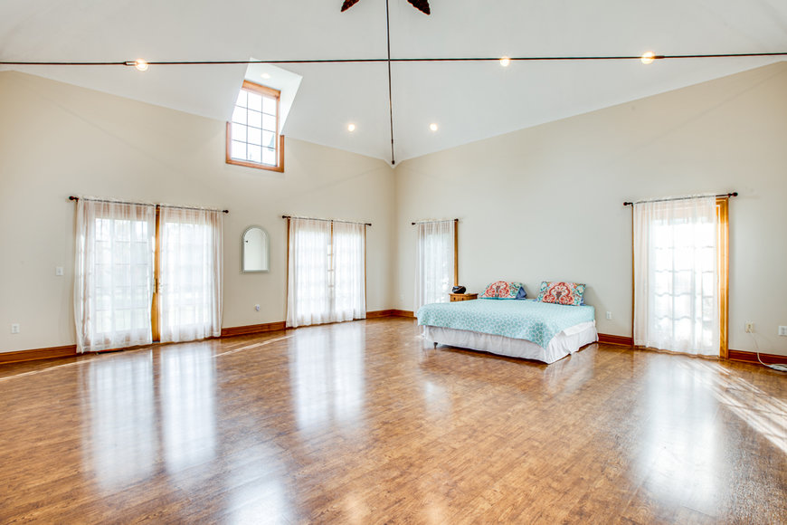 Image for 5 BR/5.5 BA Estate Home on 34 +/- Acres in Culpeper County, VA--SELLS to the HIGHEST BIDDER!!