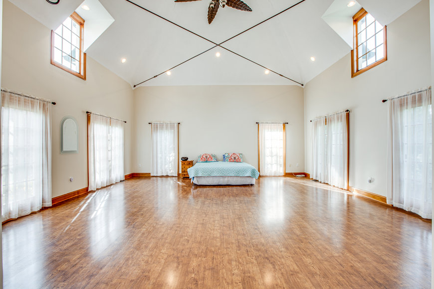 Image for 5 BR/5.5 BA Estate Home on 34 +/- Acres in Culpeper County, VA--SELLS to the HIGHEST BIDDER!!