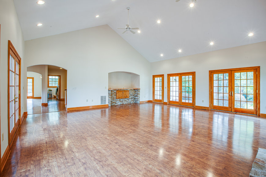 Image for 5 BR/5.5 BA Estate Home on 34 +/- Acres in Culpeper County, VA--SELLS to the HIGHEST BIDDER!!