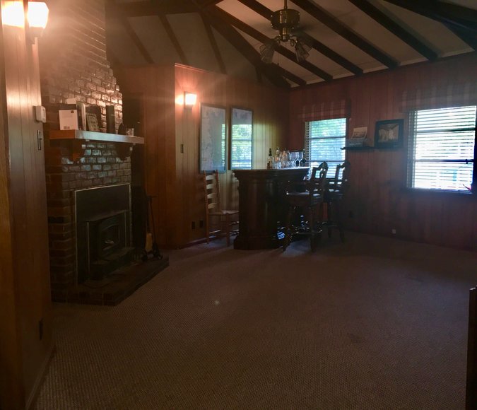 Image for Lake Barkley Real Estate Auction: 275 Horseshoe Dr., Cadiz