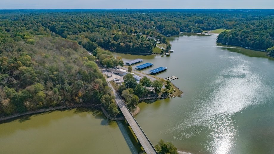 Image for Lake Barkley Marina Auction: Moon River