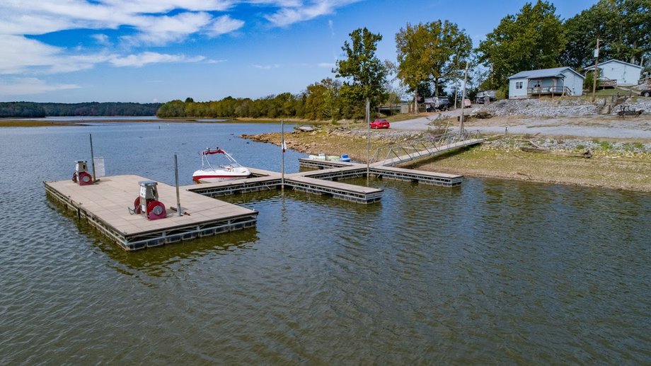 Image for Lake Barkley Marina Auction: Moon River