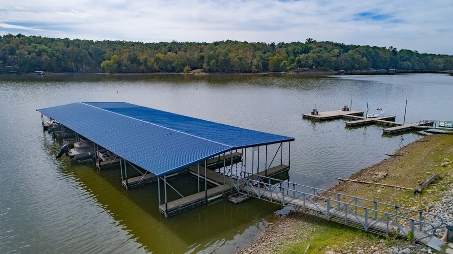 Image for Lake Barkley Marina Auction: Moon River