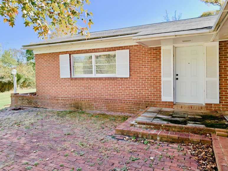 Image for 3 BR/1.5 BA Home on 2.4 +/- Acres in Clarke County, VA--Only 6 miles from Winchester, VA