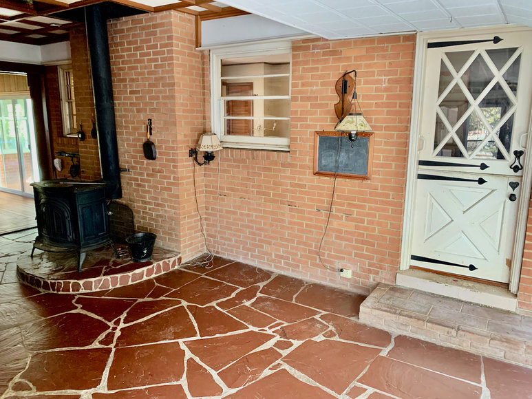 Image for 3 BR/1.5 BA Home on 2.4 +/- Acres in Clarke County, VA--Only 6 miles from Winchester, VA