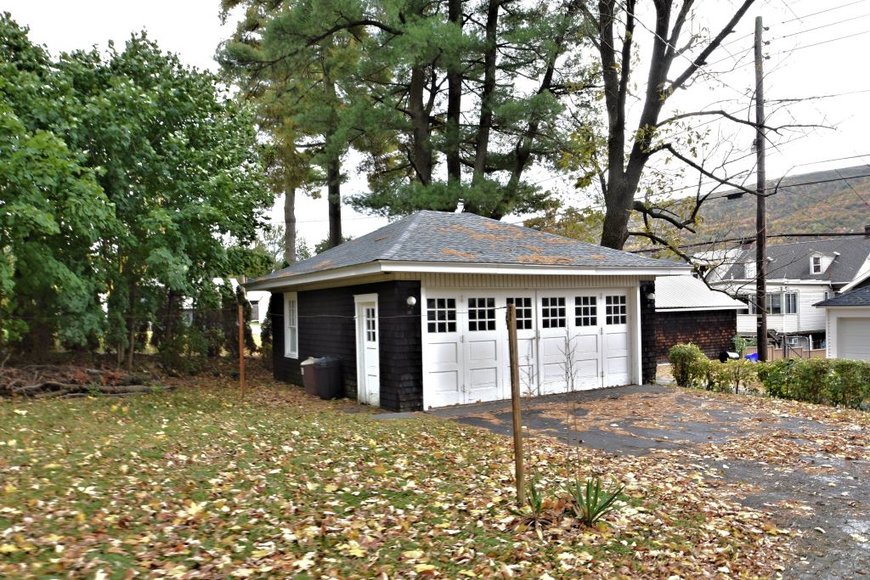 Image for Live and Online Real Estate Auction - Palmerton, PA: 11-20-19