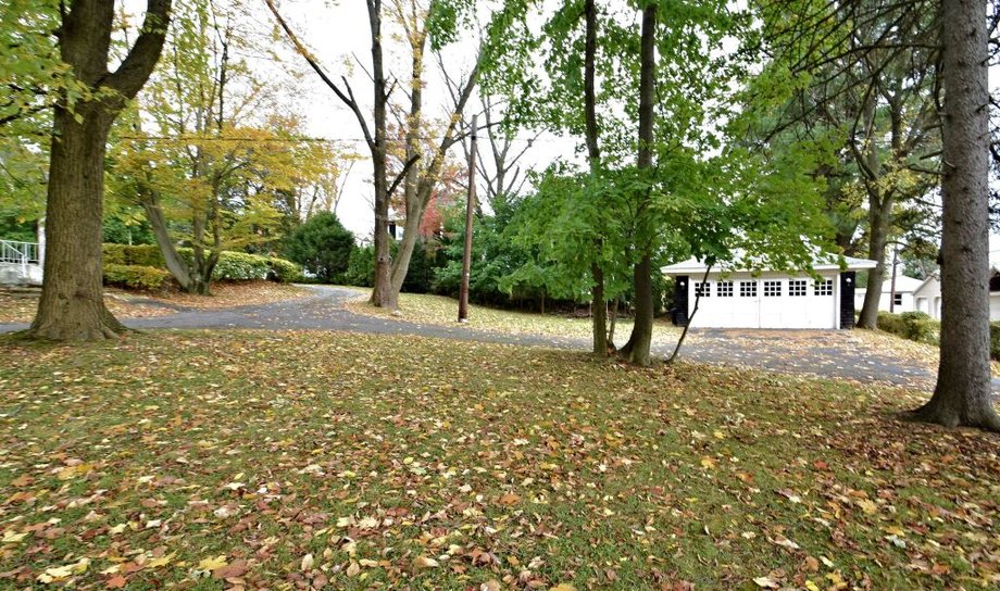 Image for Live and Online Real Estate Auction - Palmerton, PA: 11-20-19