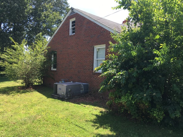 Image for Foreclosure - 2BR/1BA Brick Ranch Home - 610 Brooke St., Newport News, VA 23605