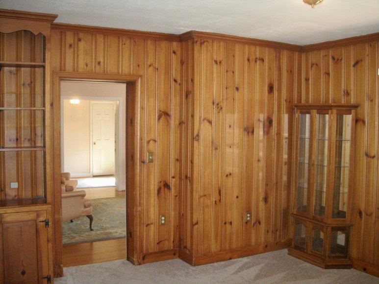 Image for Move-In Ready 3 BR/2.5 BA Brick Home on Main Street Lawrenceville, VA--Sells to the Highest Bidder!!