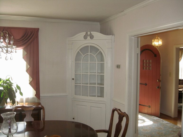 Image for Move-In Ready 3 BR/2.5 BA Brick Home on Main Street Lawrenceville, VA--Sells to the Highest Bidder!!