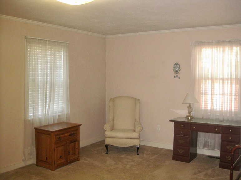 Image for Move-In Ready 3 BR/2.5 BA Brick Home on Main Street Lawrenceville, VA--Sells to the Highest Bidder!!