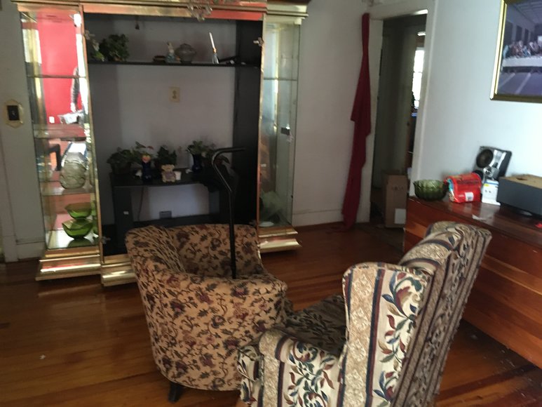 Image for 1,884 SF Retail/Restaurant Building & Home/Apartment - 2.5 AC Lot - Essex County - 4907 Tidewater Trl., Loretto, VA 22509