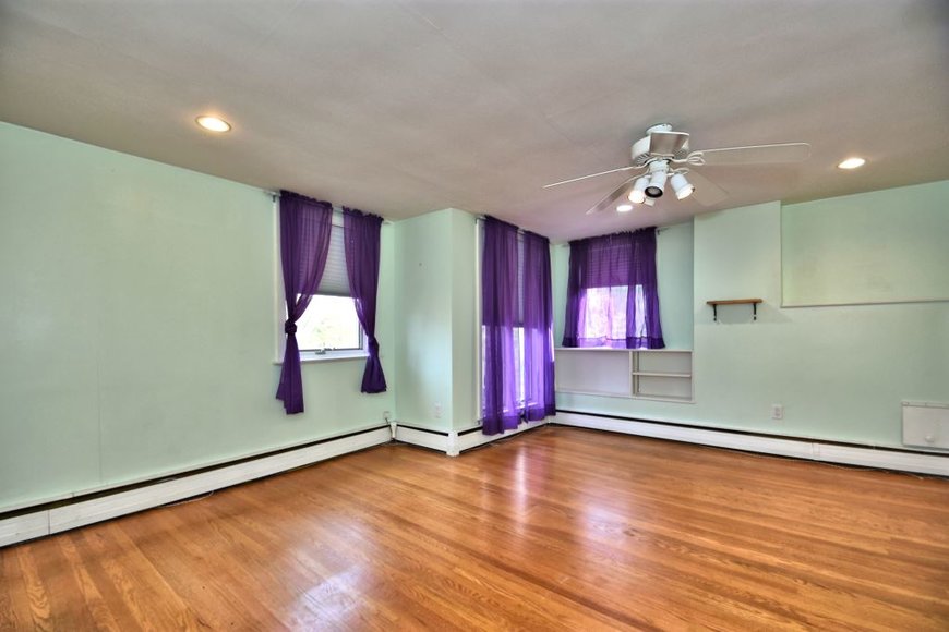 Image for Live and Online Real Estate Auction - Wyncote, PA: 11-19-19