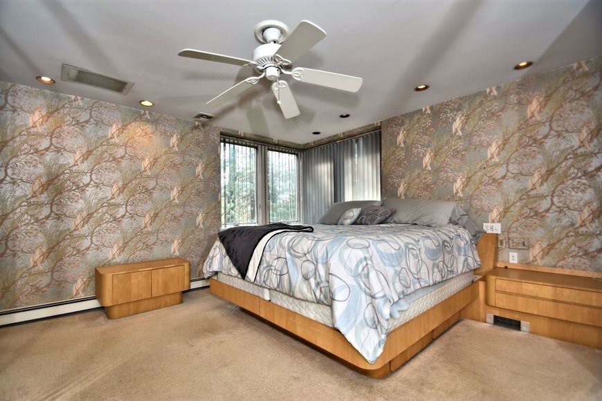 Image for Live and Online Real Estate Auction - Wyncote, PA: 11-19-19