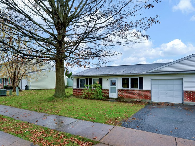 Image for 19 Walnut Mill Lane - Cleona, PA