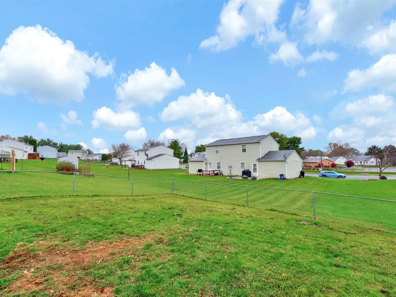 Image for 19 Walnut Mill Lane - Cleona, PA