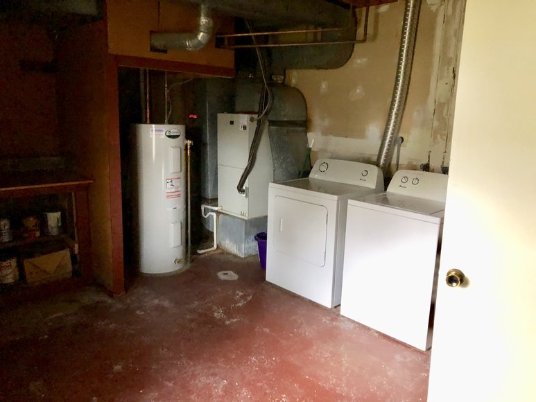 Image for 3 BR/2.5 BA Home in Fairfax County Only 5 Miles From Dulles Airport