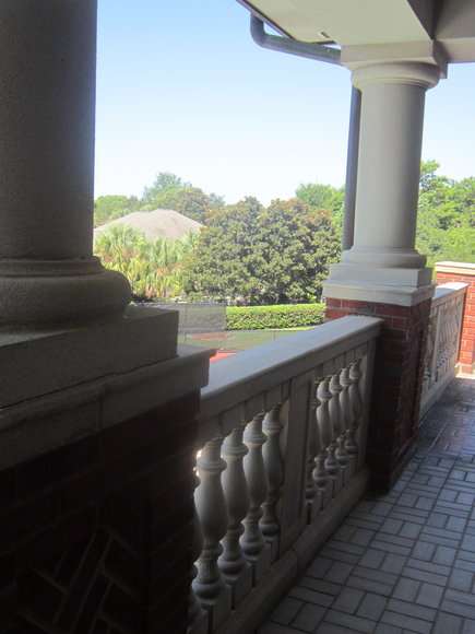 Image for Luxury Estate Auction in Prestigious Preserve on the Bay