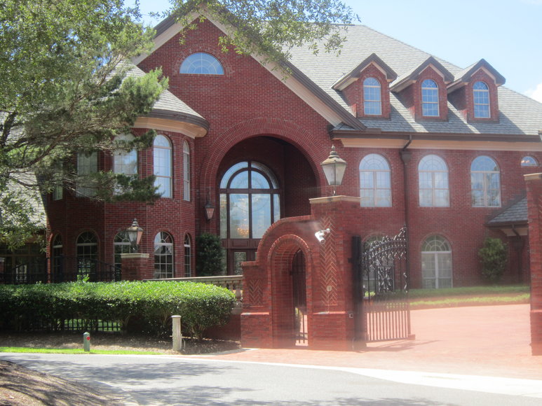 Image for Luxury Estate Auction in Prestigious Preserve on the Bay