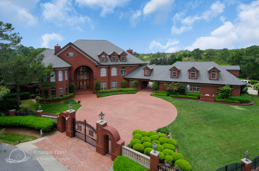 Image for Luxury Estate Auction in Prestigious Preserve on the Bay