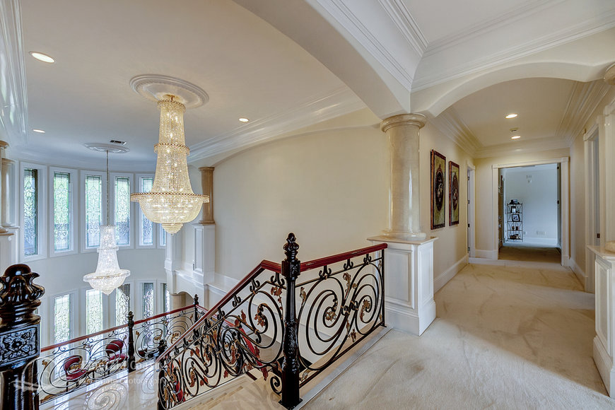 Image for Luxury Estate Auction in Prestigious Preserve on the Bay