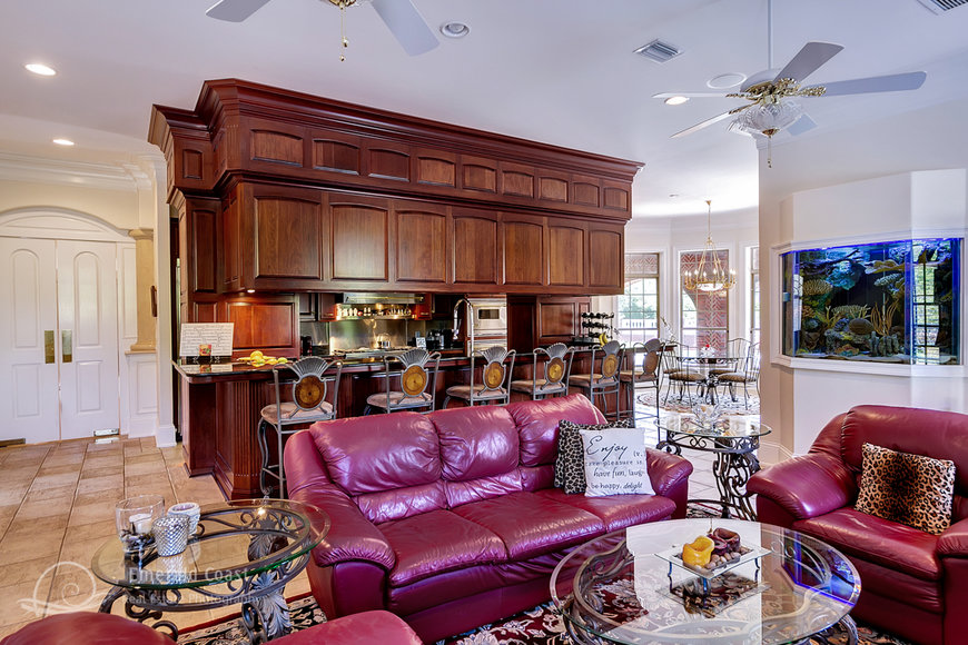 Image for Luxury Estate Auction in Prestigious Preserve on the Bay