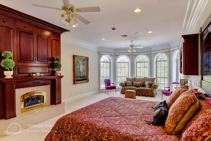 Image for Luxury Estate Auction in Prestigious Preserve on the Bay