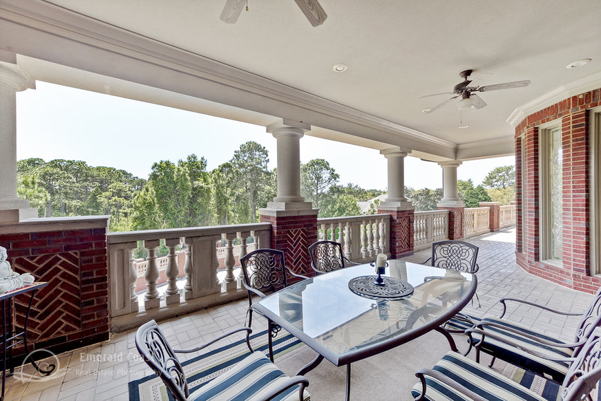 Image for Luxury Estate Auction in Prestigious Preserve on the Bay