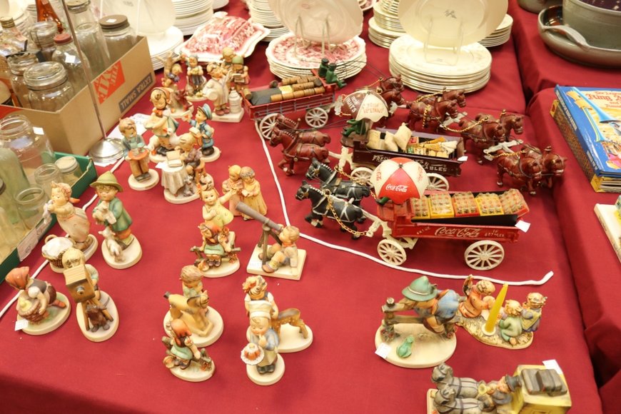 Image for Gallery Auction with Trains: 11-21-19