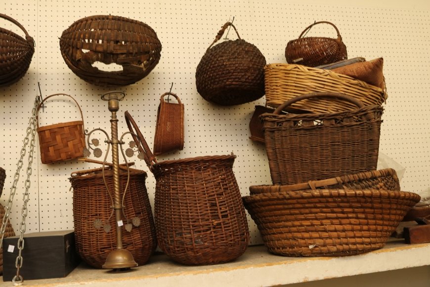 Image for Gallery Auction with Trains: 11-21-19