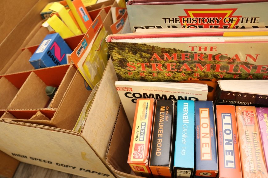 Image for Gallery Auction with Trains: 11-21-19