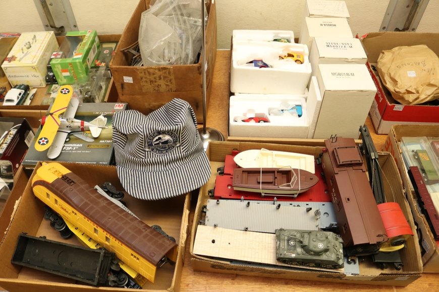 Image for Gallery Auction with Trains: 11-21-19