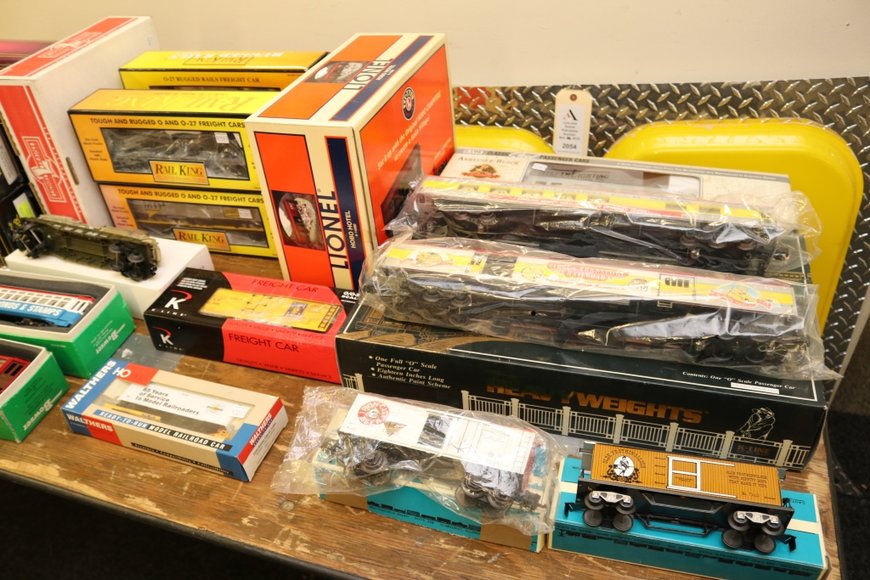 Image for Gallery Auction with Trains: 11-21-19