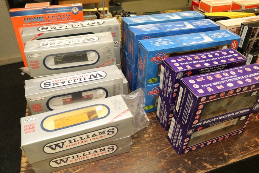 Image for Gallery Auction with Trains: 11-21-19