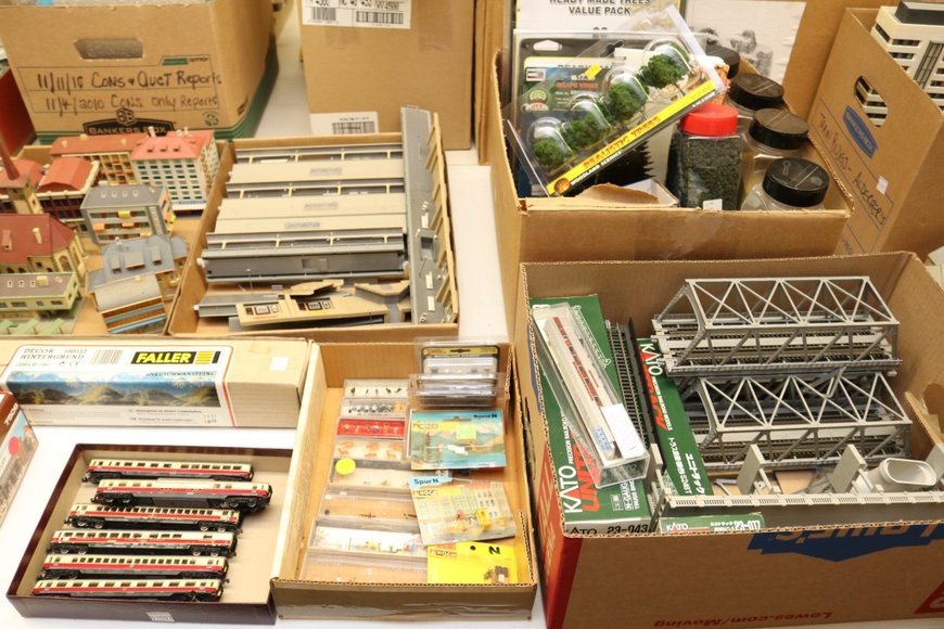 Image for Gallery Auction with Trains: 11-21-19