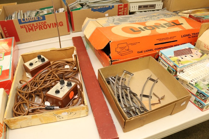 Image for Gallery Auction with Trains: 11-21-19