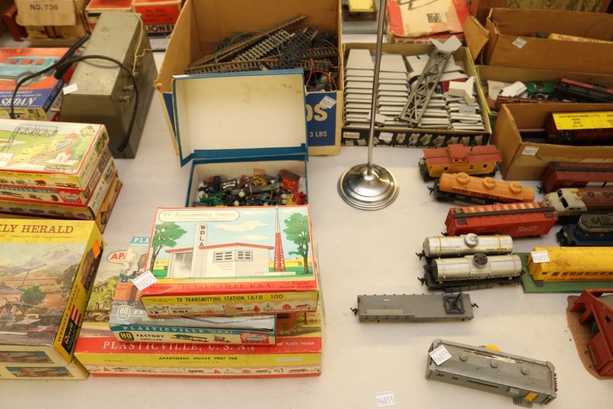 Image for Gallery Auction with Trains: 11-21-19