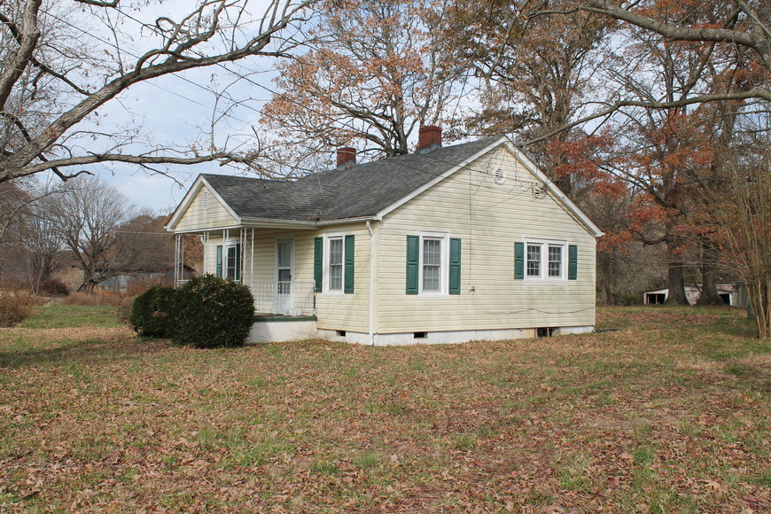 Image for Commissioner's Sale - 2 Bedroom House in Siloam, NC