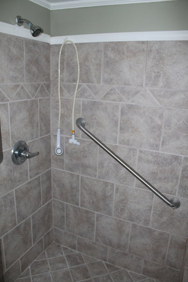 Image for Commissioner's Sale - 2 Bedroom House in Siloam, NC