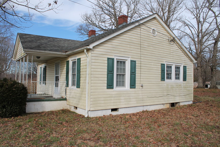Image for Commissioner's Sale - 2 Bedroom House in Siloam, NC