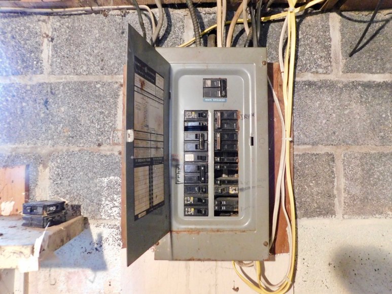 Image for 2 BR/1 BA Home on 1.4 +/- Acres in Madison County, VA--SELLING ABSOLUTE to the HIGHEST BIDDER!!