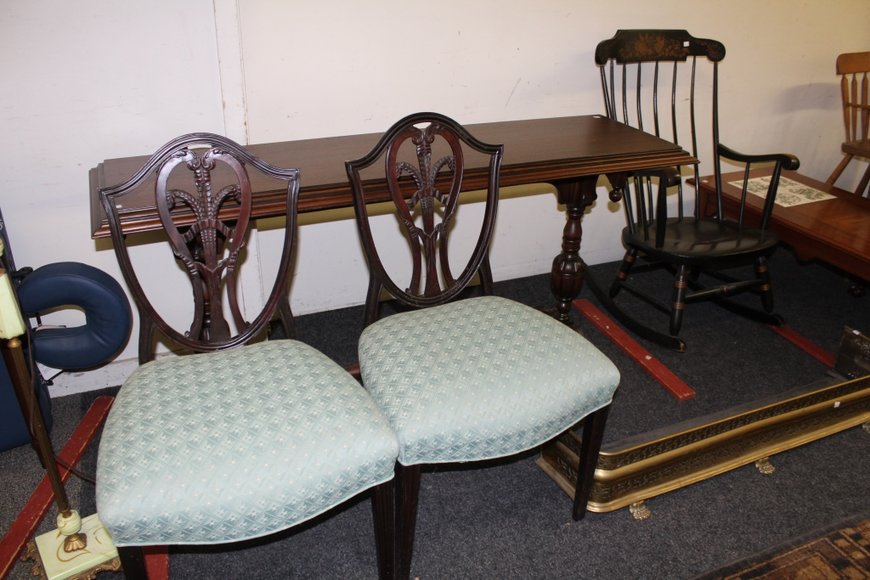 Image for Gallery Auction with Sports Memorabilia | January 2 at 9:00 AM