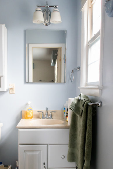 Image for 3BR/2.5BA Brick Split Level House - Less Than 10 ± Miles From Amazon HQ2 - 6803 Capstan Dr., Annandale, VA 22003