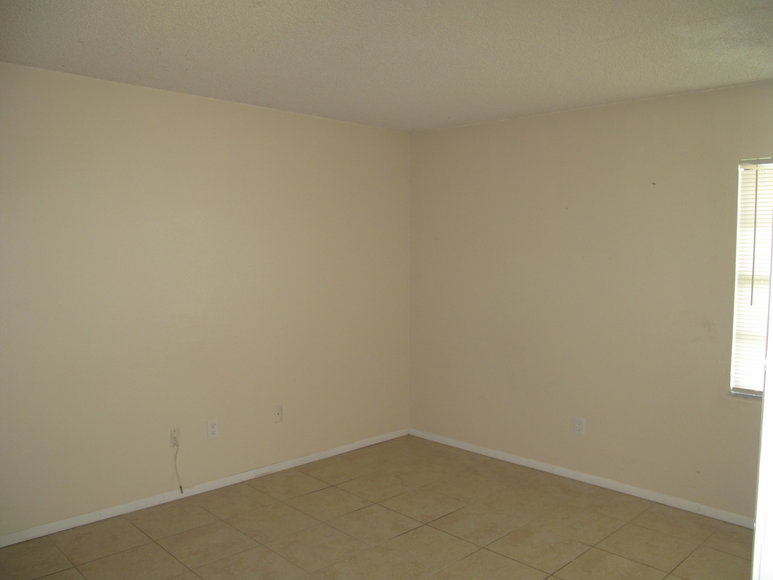 Image for US Bankruptcy Auction of 53 Residential Villas in Villas of Windmill Point II