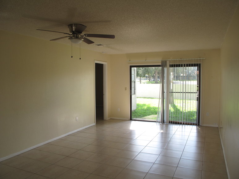 Image for US Bankruptcy Auction of 53 Residential Villas in Villas of Windmill Point II