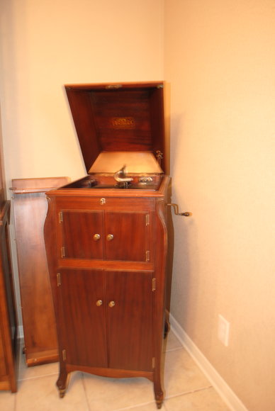 Image for 2020, March 21st- March 28th | Granite Estate and Contents Auction