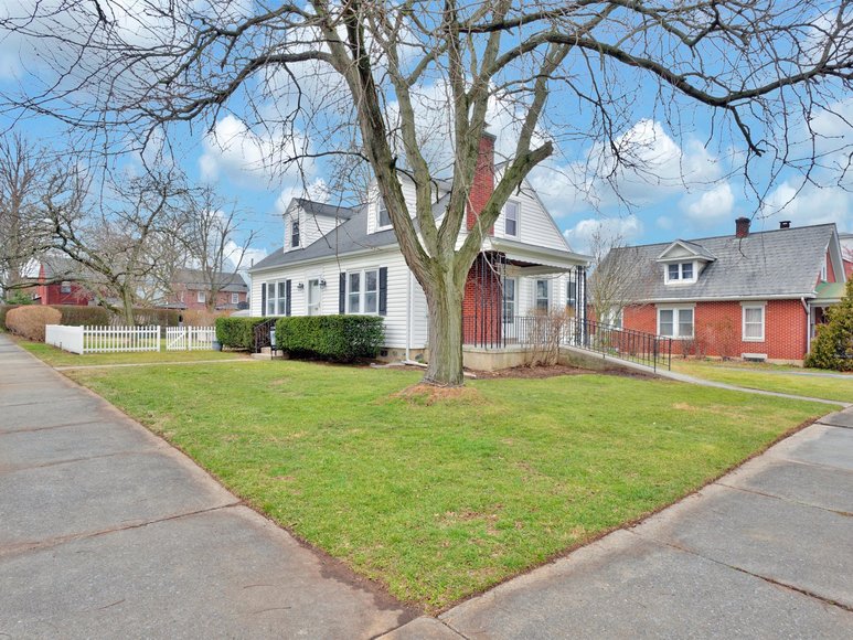 Image for 333 East Oak Street - Palmyra, PA 17078