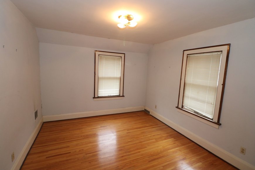 Image for ABSOLUTE AUCTION! 1367 Glenview Road